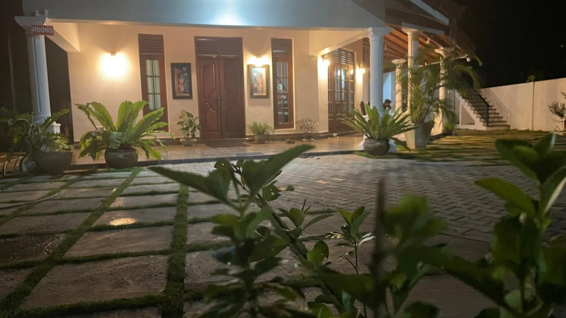 Marigold Negombo B&B