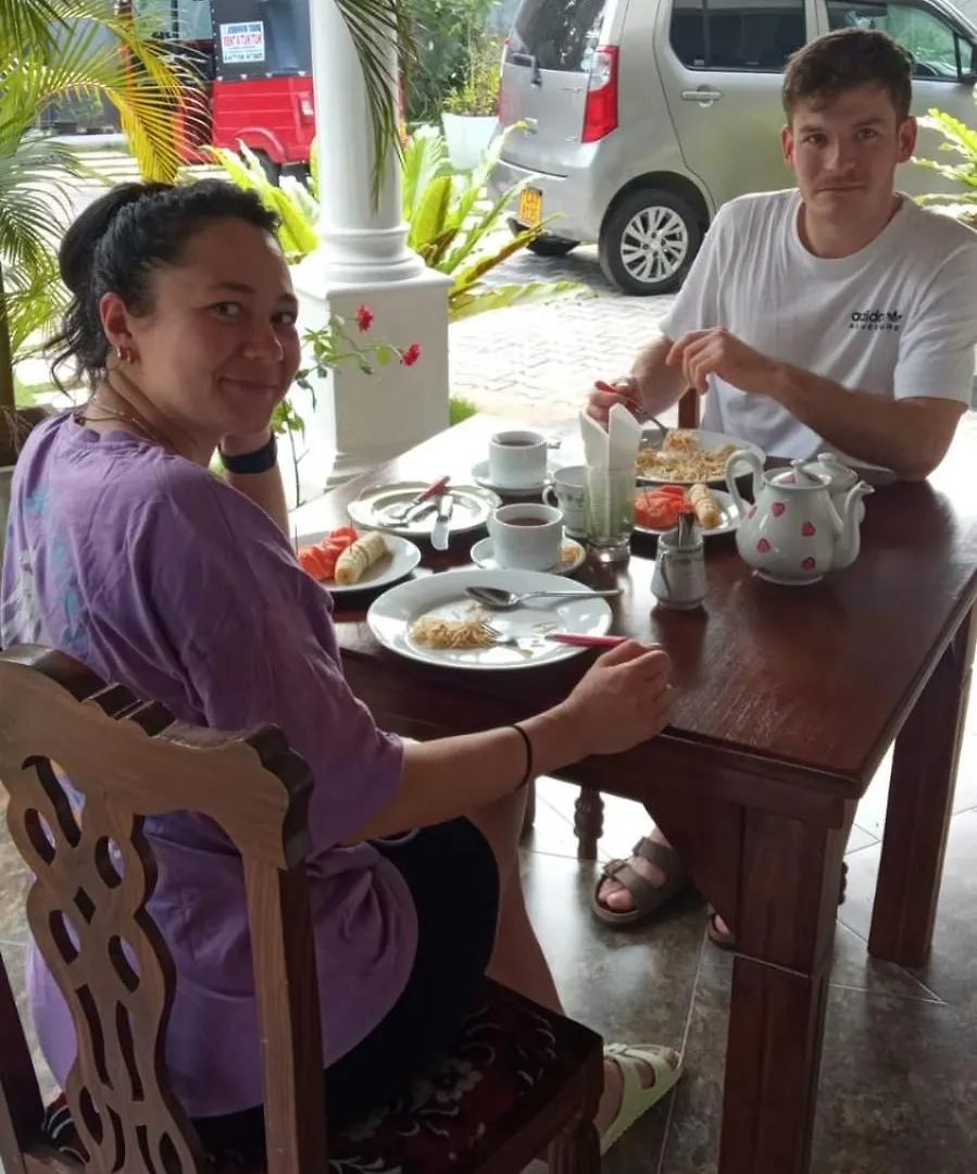 Marigold Negombo B&B